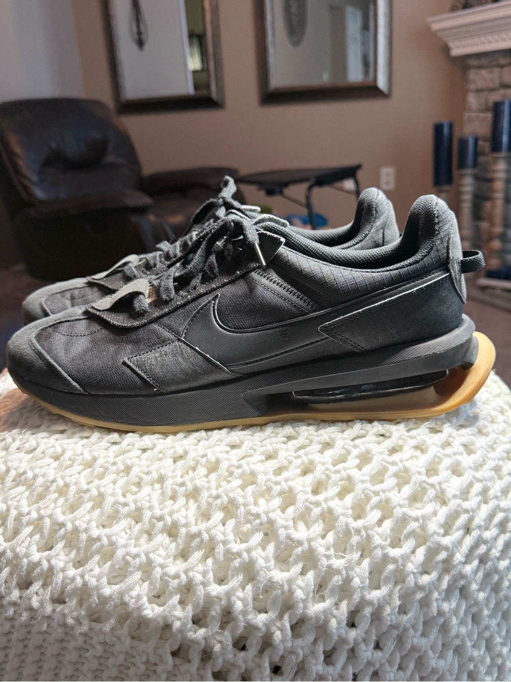 Nike Men's Black Sneakers with Gum-Color Outsole